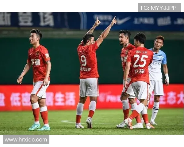 恒大与香港东方对决引发的争议与反思：足球背后的商业与文化冲突